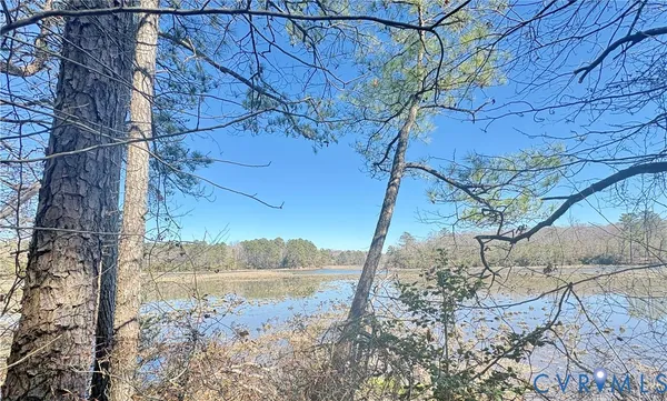 a view of a backyard of the house