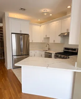 $1,395,000 | 118 Trowbridge Street, Unit 6, Cambridge, MA 02138