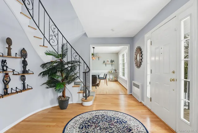 $1,350,000 | 15 Beech Hill Road, Scarsdale, NY 10583