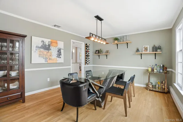 $1,350,000 | 15 Beech Hill Road, Scarsdale, NY 10583