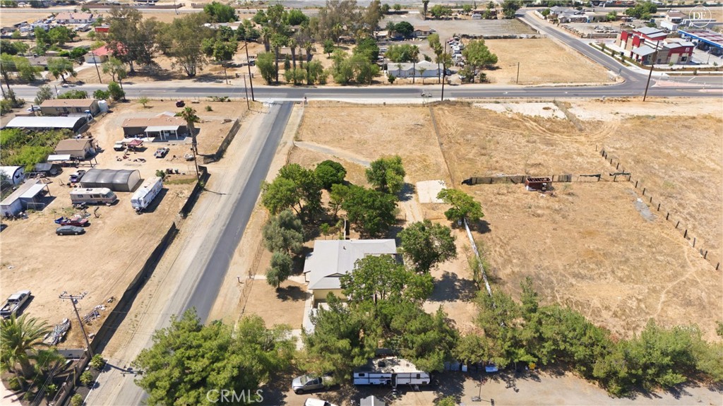 21820 Cajalco Road Perris, CA 92570 - Photo 38 of 42