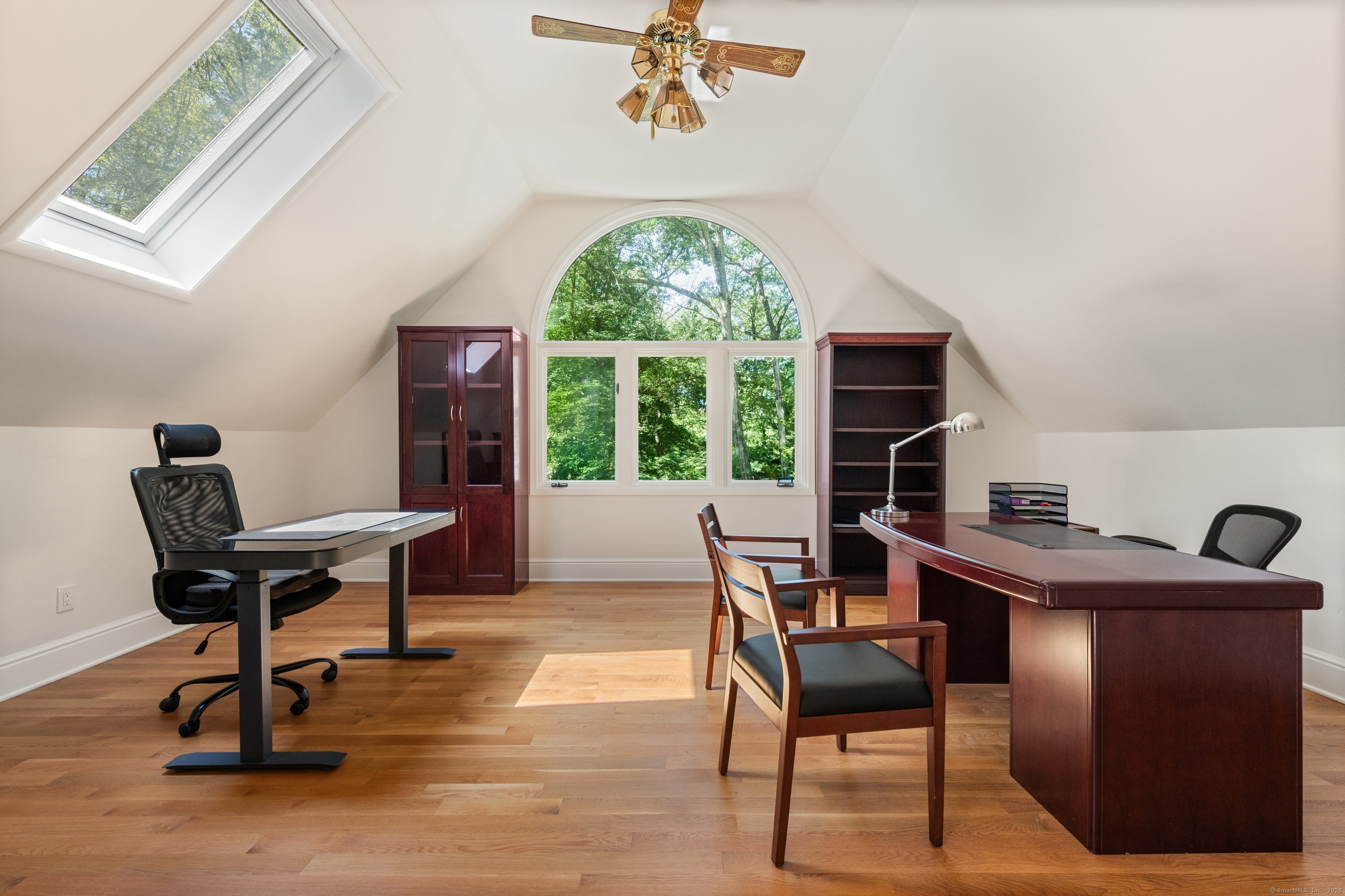 212 Fence Row Drive Fairfield, CT 06824 - Photo 23 of 36