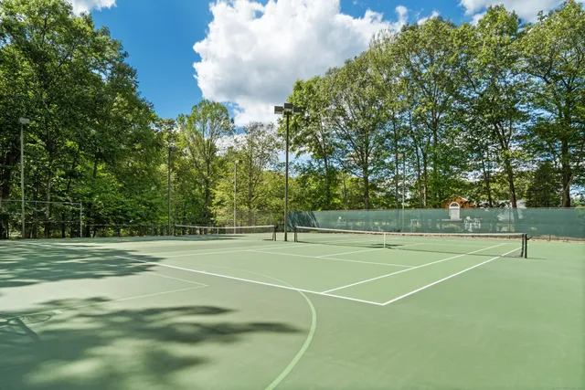 $1,695,000 | 212 Fence Row Drive, Fairfield, CT 06824