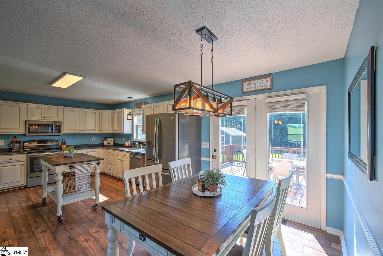 525 Rices Creek Road Liberty, SC 29657 - Photo 11 of 32