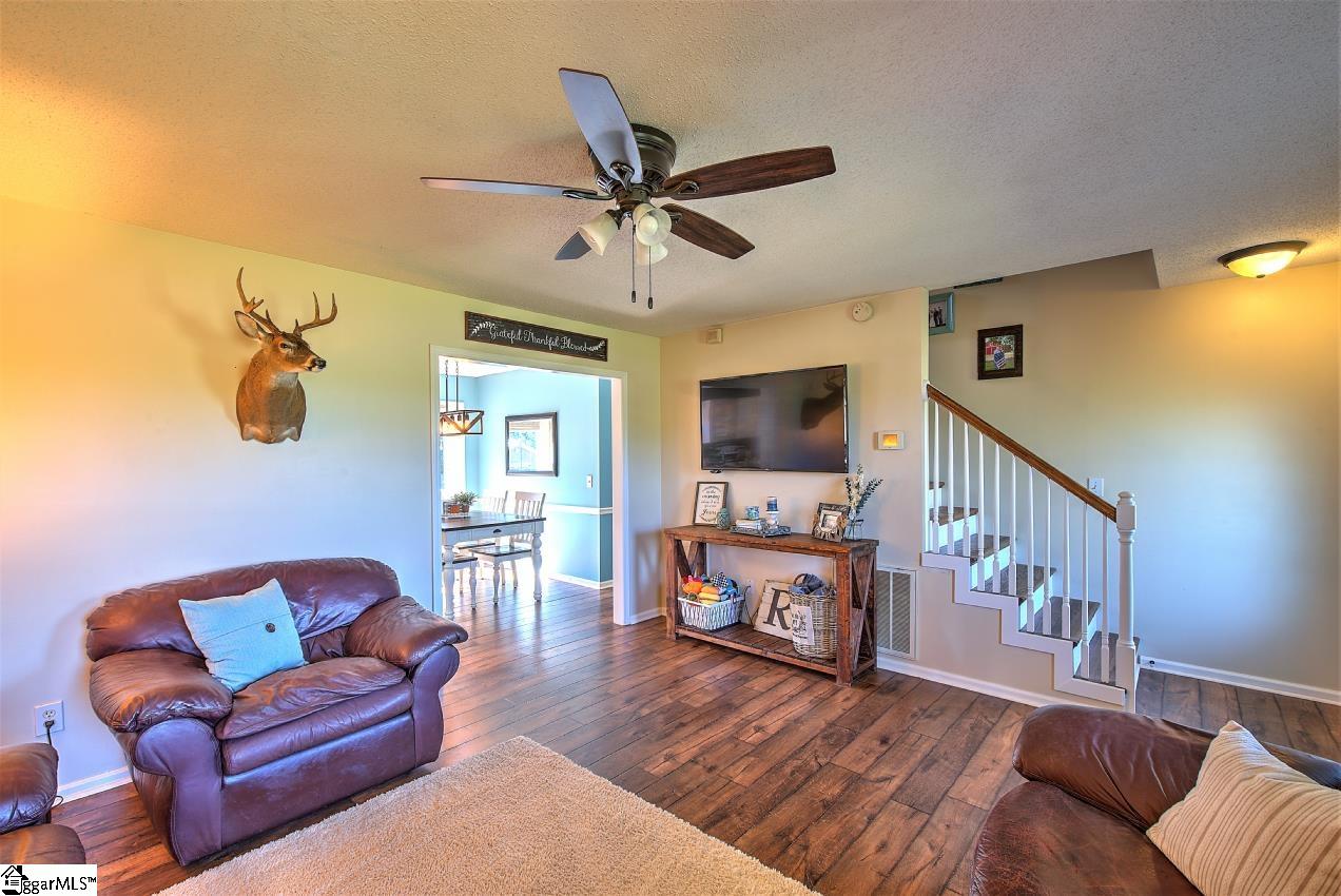 525 Rices Creek Road Liberty, SC 29657 - Photo 9 of 32