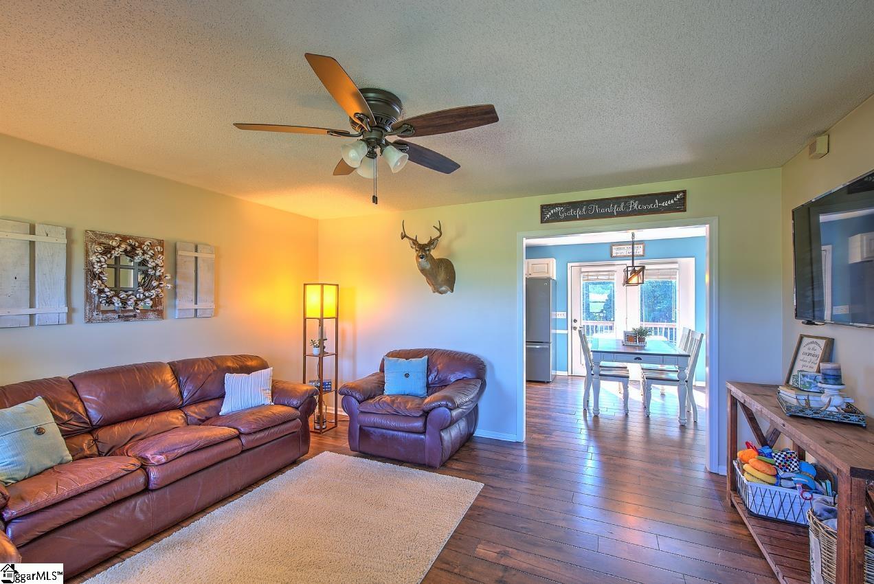 525 Rices Creek Road Liberty, SC 29657 - Photo 10 of 32