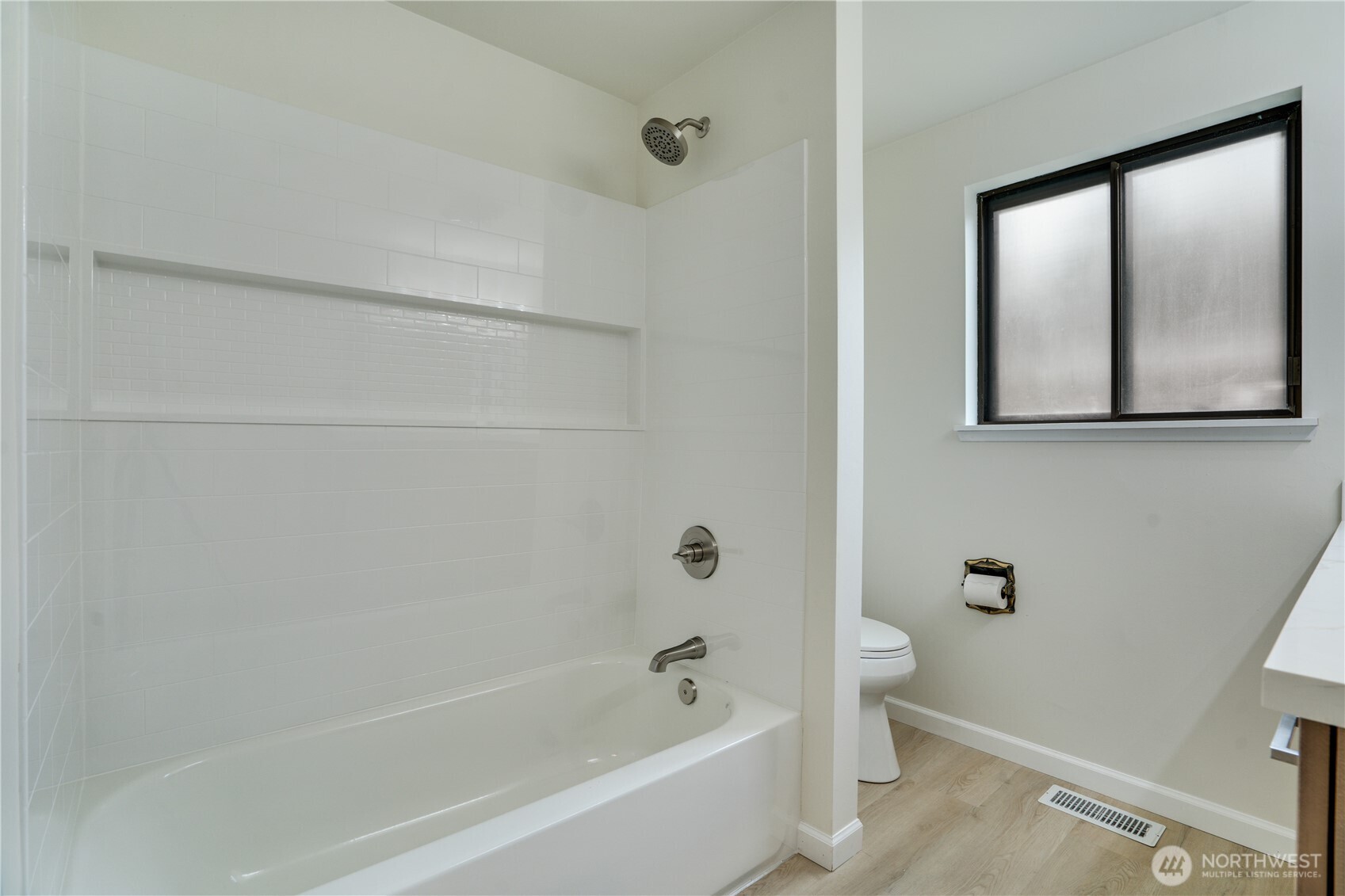4270 Fir Drive Northeast Bremerton, WA 98310 - Photo 16 of 40