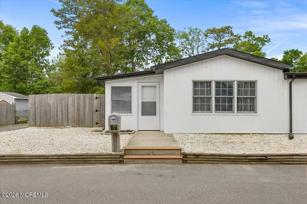 $359,900 | 530 Bradley Boulevard, Toms River, NJ 08753