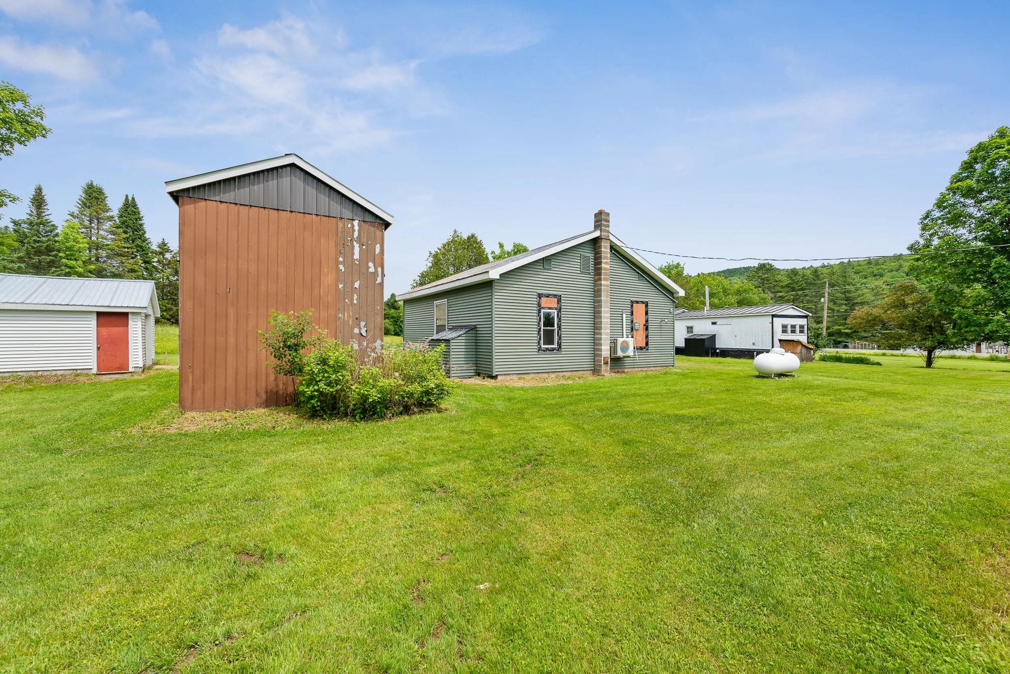 129 Worcester Village Road Worcester, VT 05682 - Photo 38 of 60