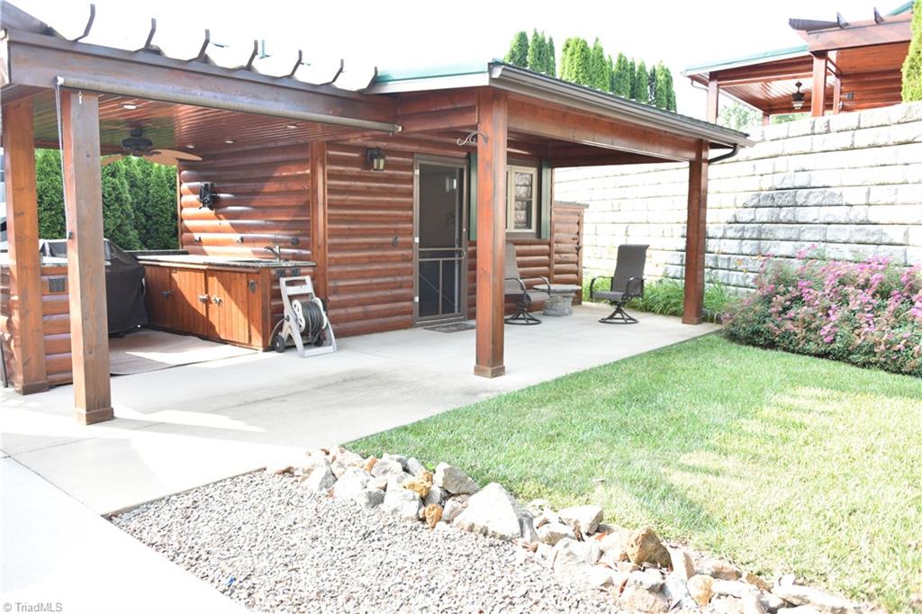 2524 Edmonds Road, Unit 62 Galax, VA 24333 - Photo 15 of 17