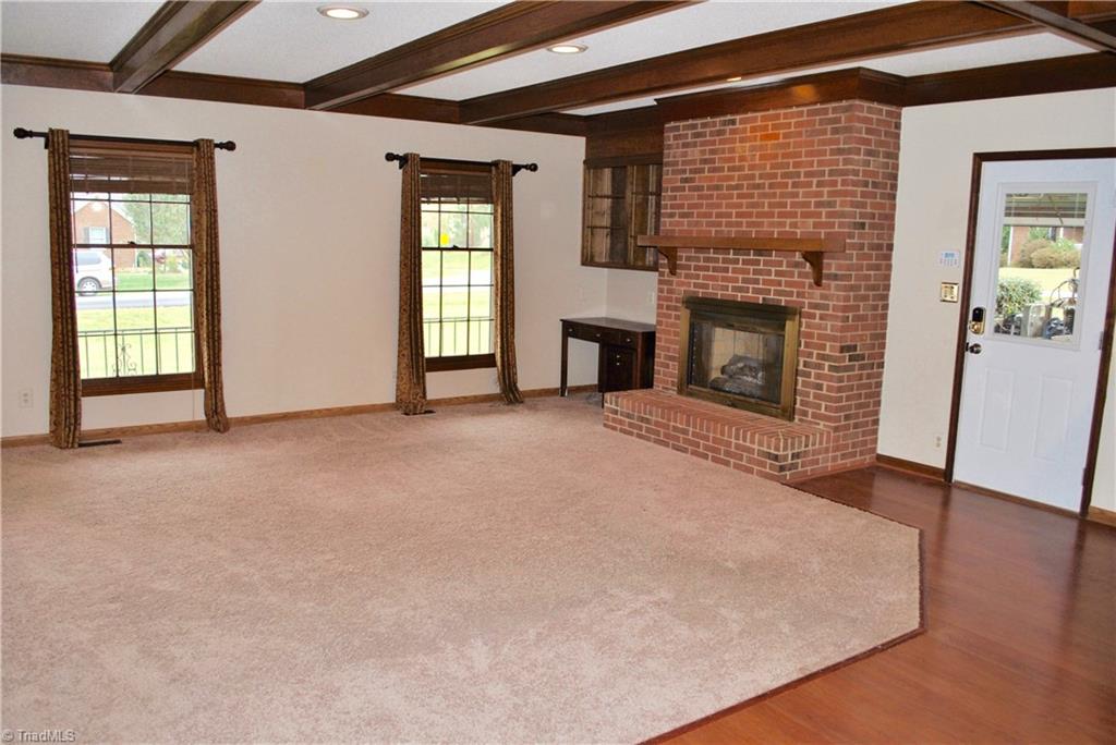 907 Isley Road Haw River, NC 27258 - Photo 2 of 25 Gallery Image 2