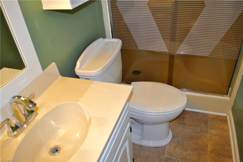 907 Isley Road Haw River, NC 27258 - Photo 16 of 25 Gallery Image 16