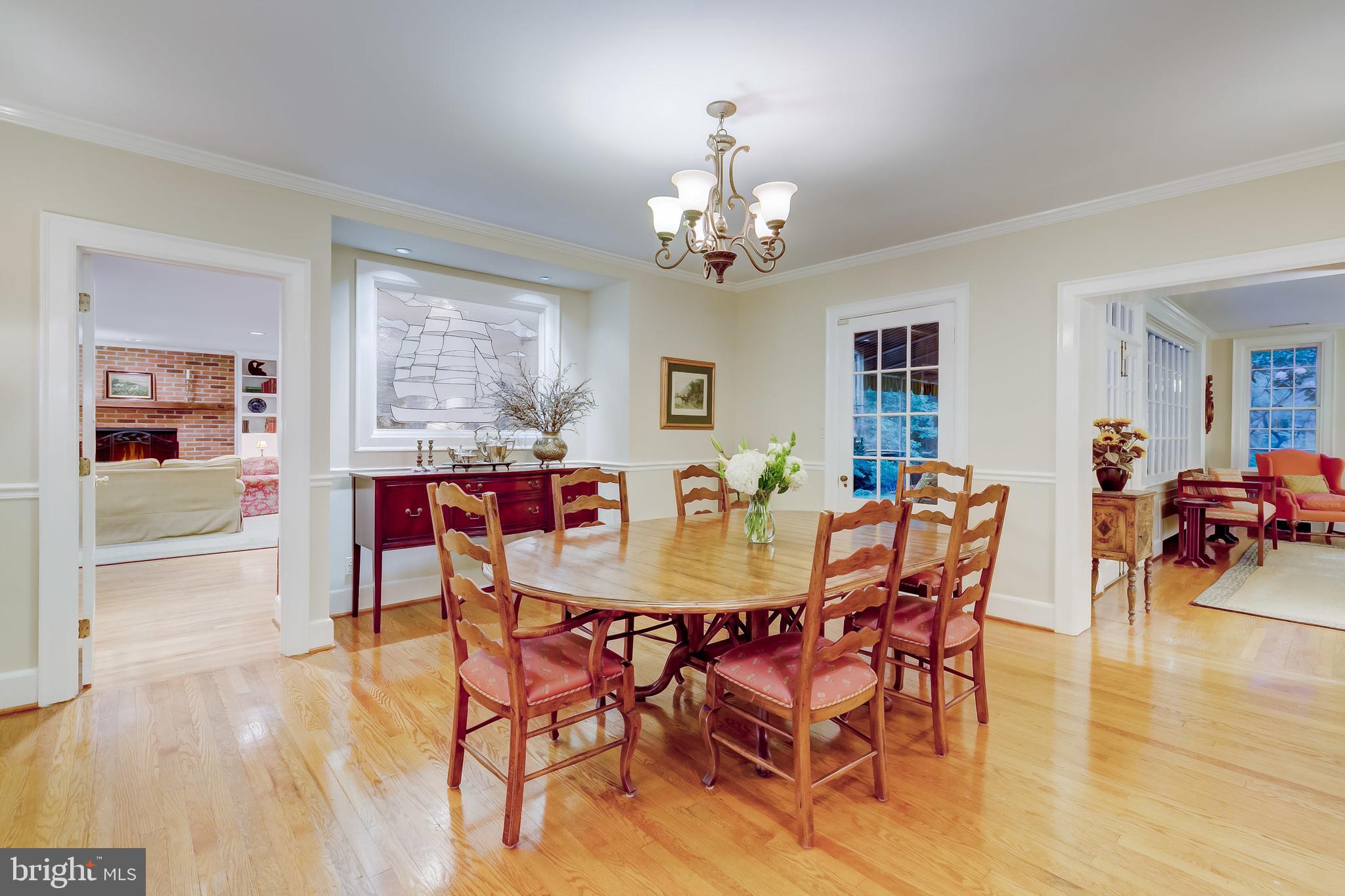 909 Rolandvue Road Towson, MD 21204 - Photo 14 of 44 dine