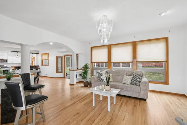 $579,900 | 10924 Andover Court, Inver Grove Heights, MN 55077
