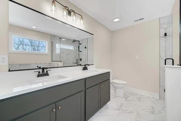 $549,900 | 712 Verdano Terrace, Crown Point, IN 46307