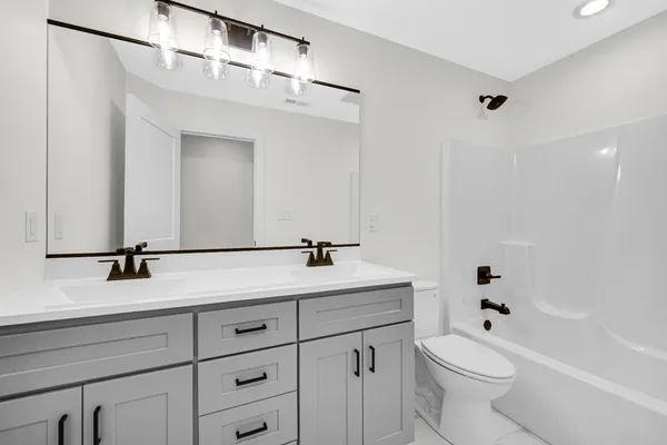 $549,900 | 712 Verdano Terrace, Crown Point, IN 46307