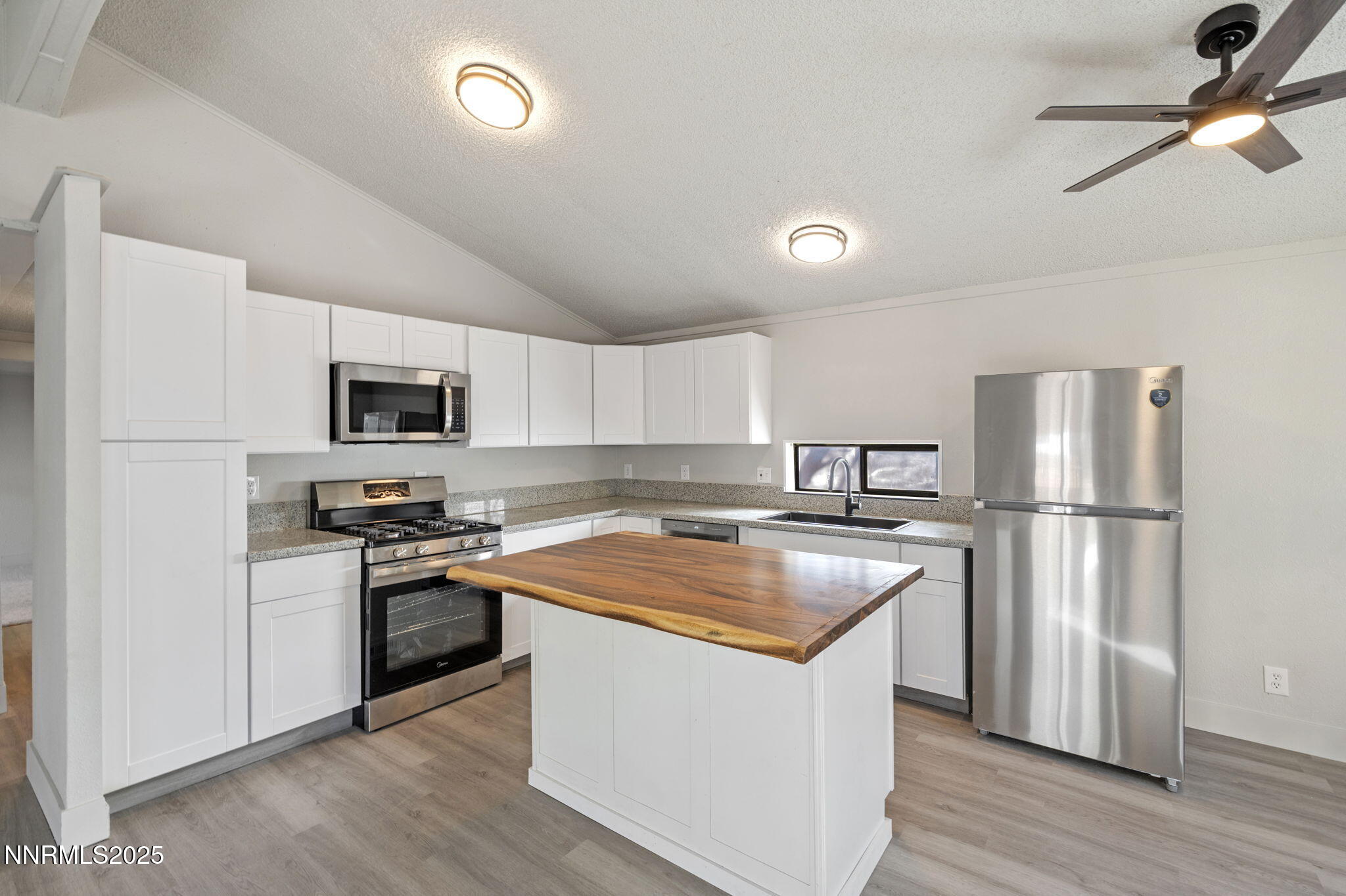 2720 Dahlia Way Reno, NV 89512 - Photo 1 of 32 1-web-or-mls-DSC04586