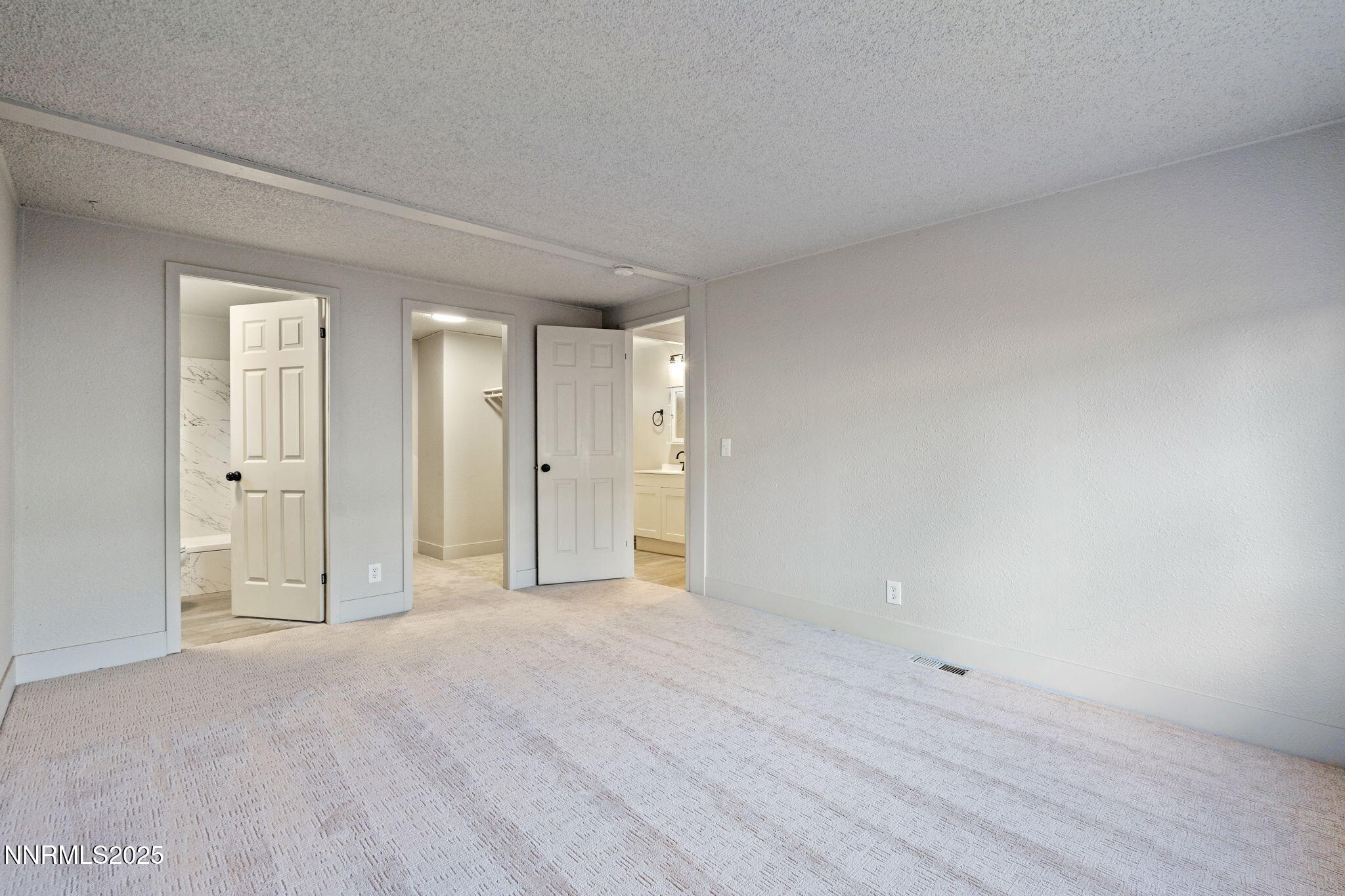 2720 Dahlia Way Reno, NV 89512 - Photo 17 of 32 17-web-or-mls-DSC04546