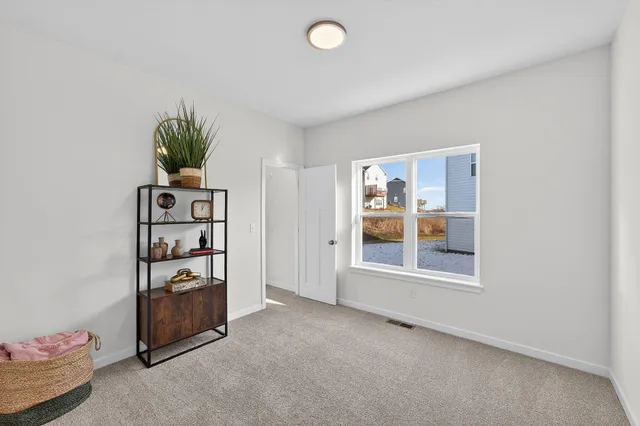 $549,900 | N67-w25396 Vail Lane, Sussex, WI 53089