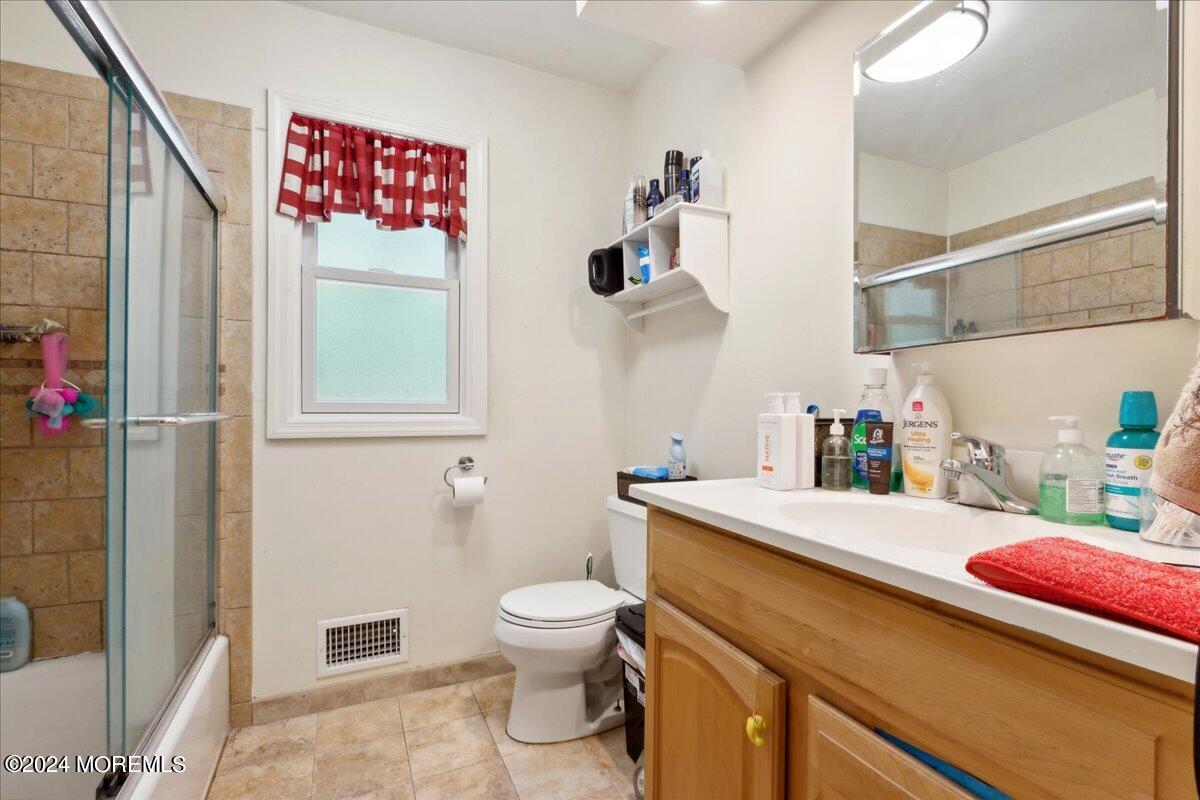 62 Millay Road Morganville, NJ 07751 - Photo 17 of 18 21-62 Millay Rd, Morganville, NJ-21
