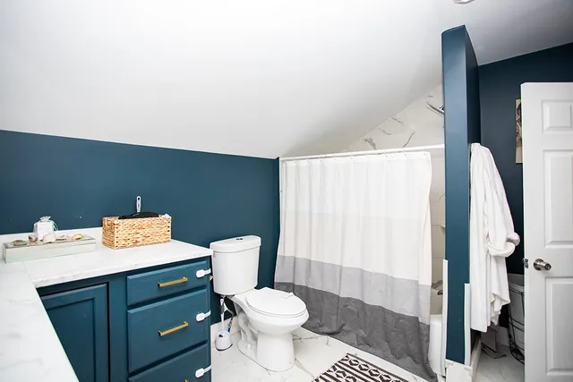 $399,900 | 91 Ivy Street, East Providence, RI 02914