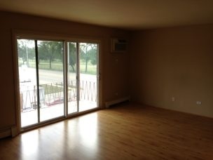 5724 West 111th Street, Unit 3D Chicago Ridge, IL 60415 - Photo 2 of 8