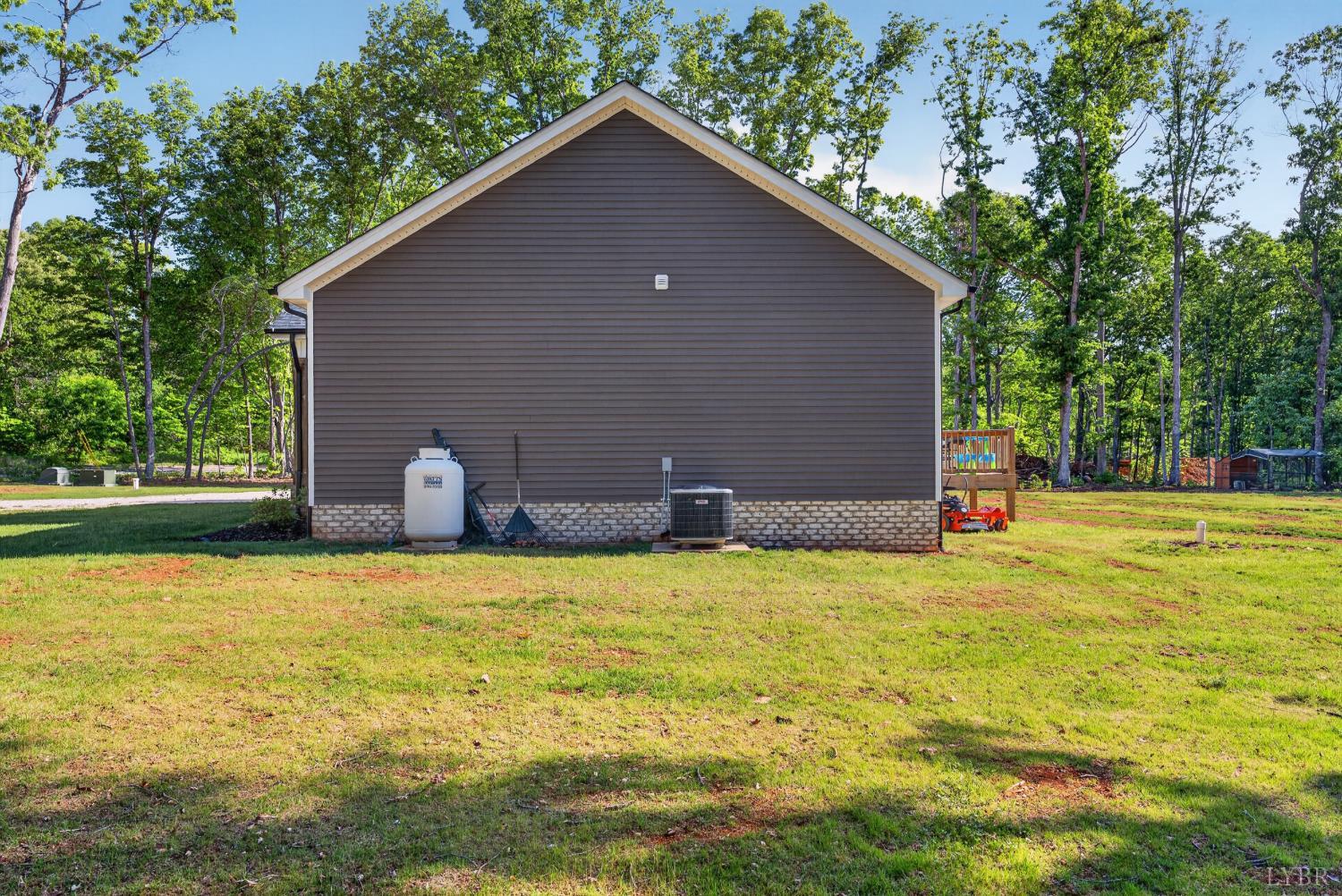 2146 Stonewall Road Concord, VA 24538 - Photo 28 of 42