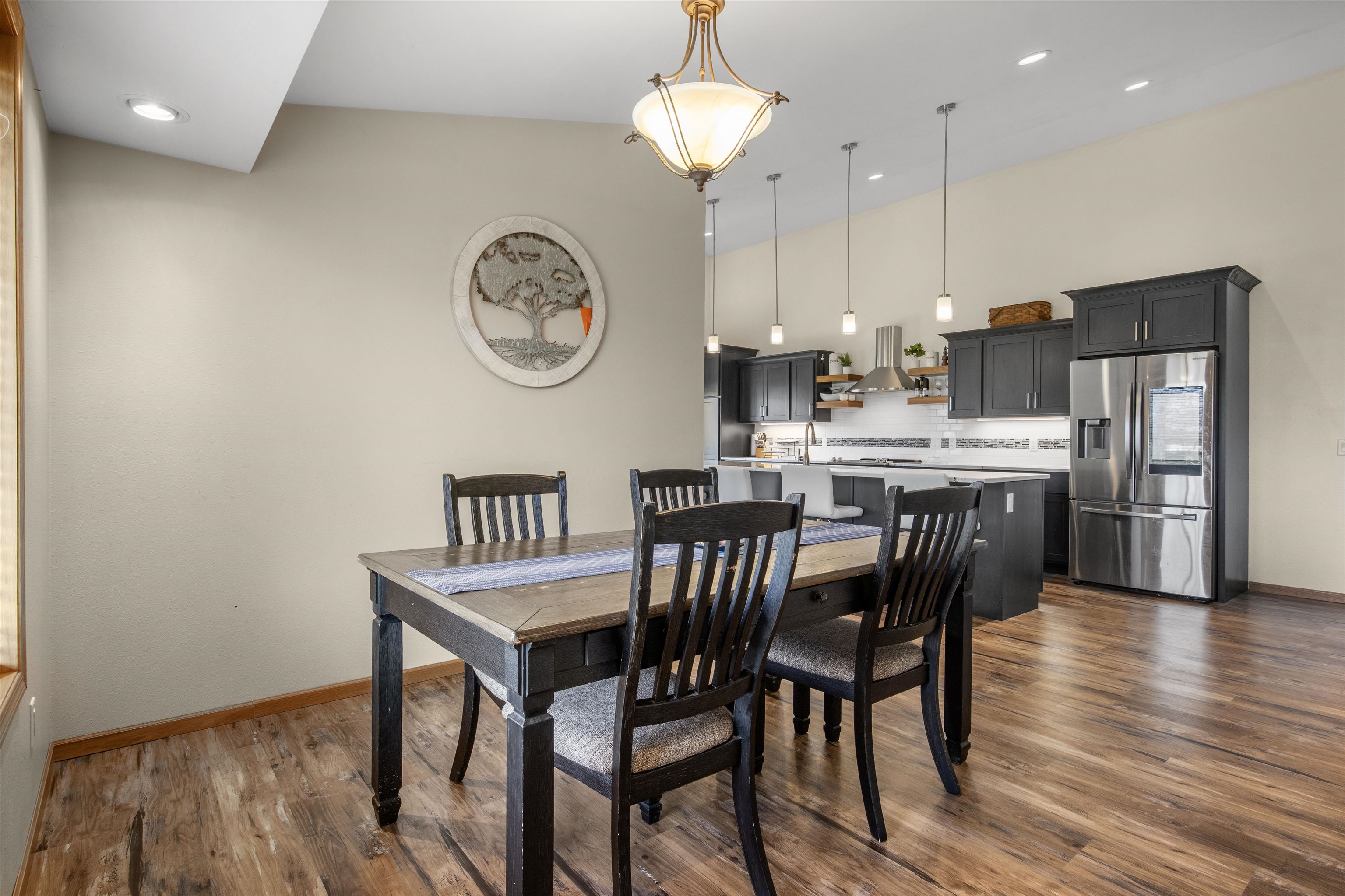 2012 Cherokee Drive Prairie du Sac, WI 53578 - Photo 15 of 54