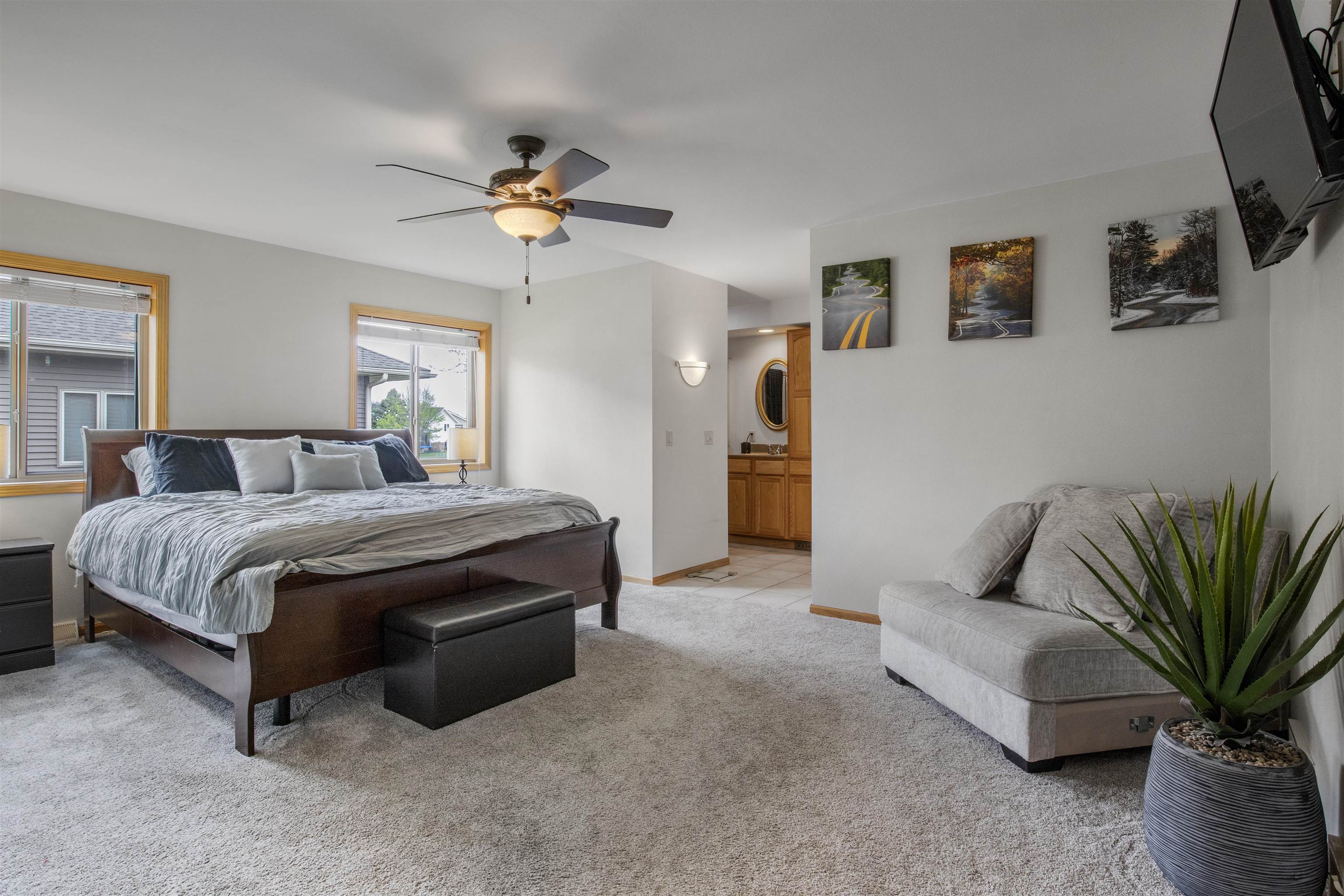 2012 Cherokee Drive Prairie du Sac, WI 53578 - Photo 22 of 54