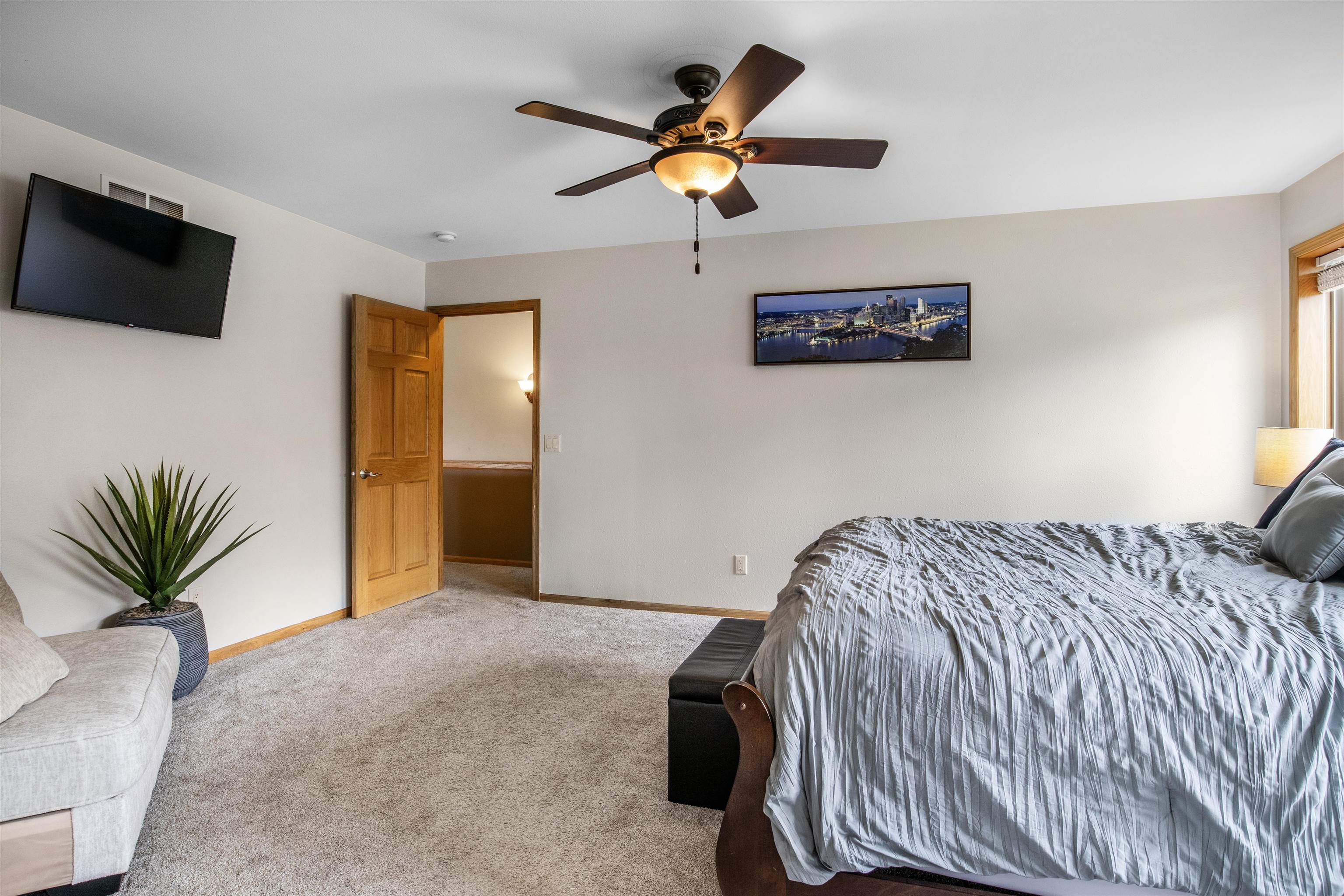 2012 Cherokee Drive Prairie du Sac, WI 53578 - Photo 26 of 54