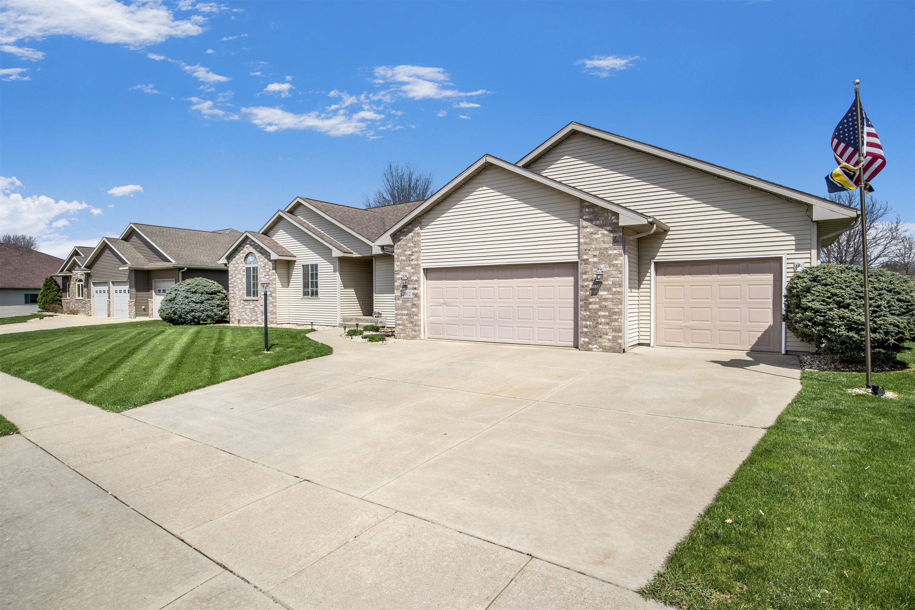 2012 Cherokee Drive Prairie du Sac, WI 53578 - Photo 50 of 54