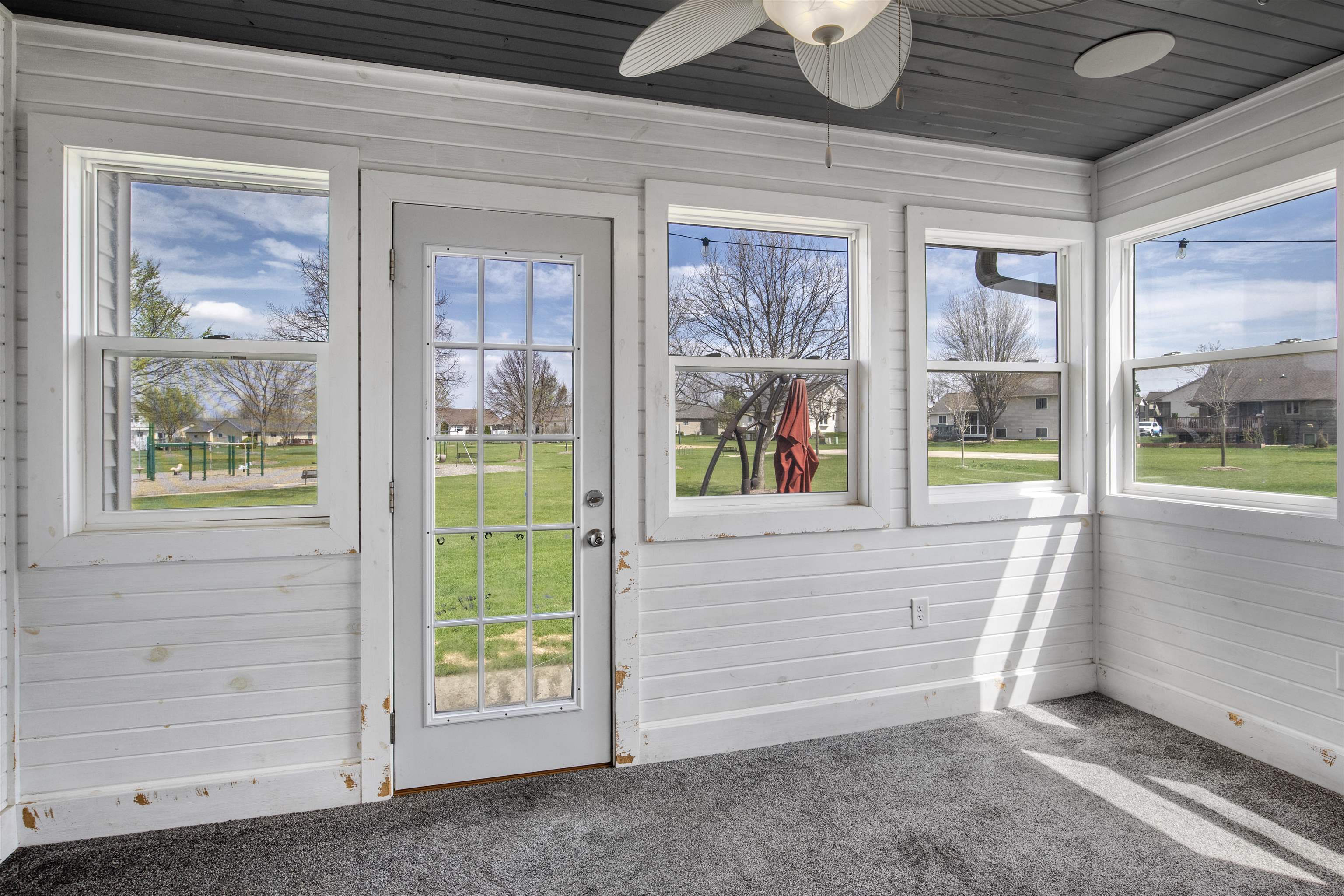 2012 Cherokee Drive Prairie du Sac, WI 53578 - Photo 10 of 54