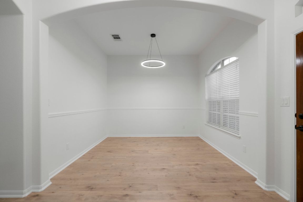 1333 Clary Sage Loop Round Rock, TX 78665 - Photo 17 of 35 a view of a livingroom with an empty space