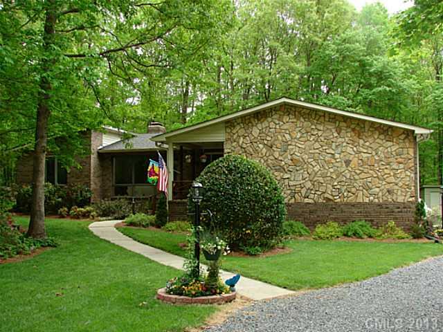 6900 Riverton Road Matthews, NC 28104 - Photo 1 of 16 Gallery Image 1