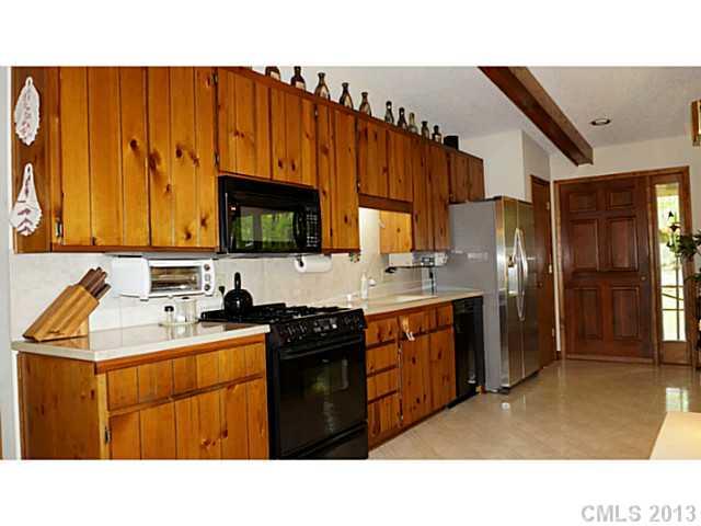 6900 Riverton Road Matthews, NC 28104 - Photo 6 of 16 Gallery Image 6