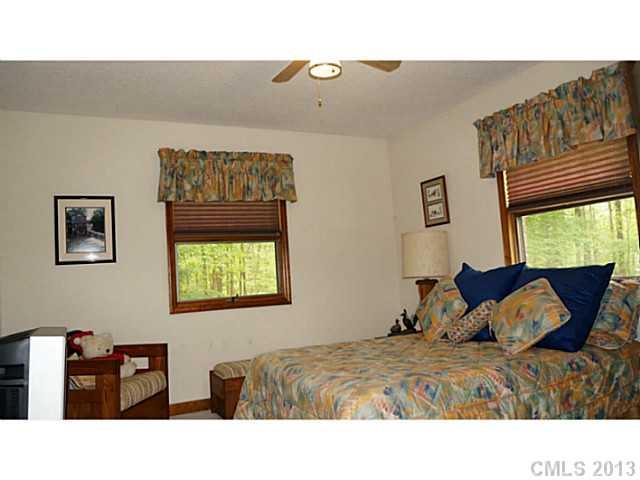 6900 Riverton Road Matthews, NC 28104 - Photo 9 of 16 Gallery Image 9