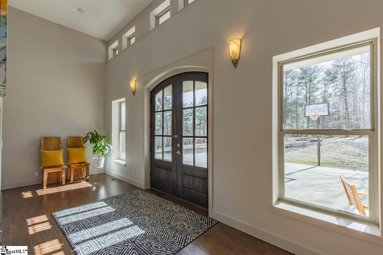 290 Rabbit Road Travelers Rest, SC 29690 - Photo 3 of 36
