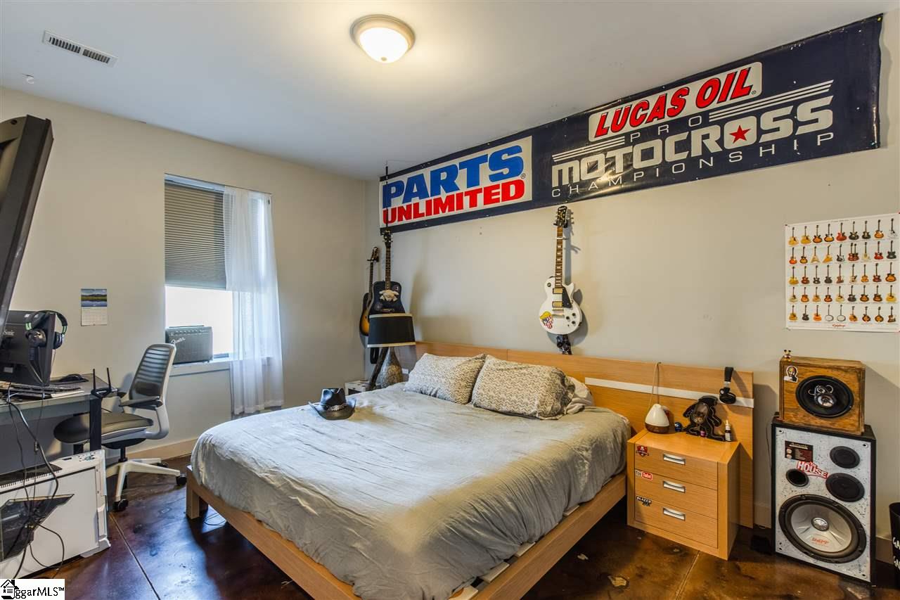 290 Rabbit Road Travelers Rest, SC 29690 - Photo 26 of 36