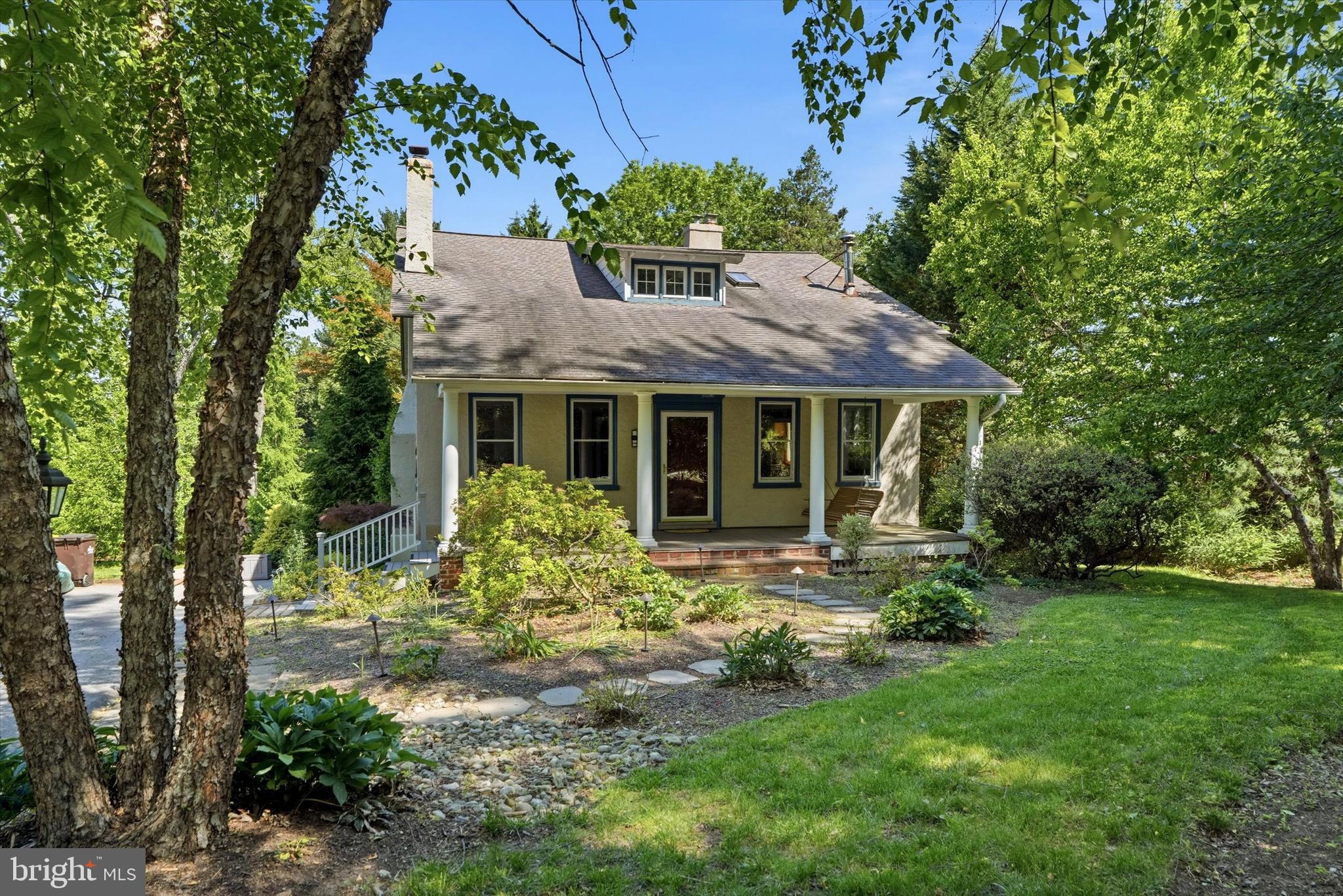 1054 Croton Road Wayne, PA 19087 - Photo 2 of 38