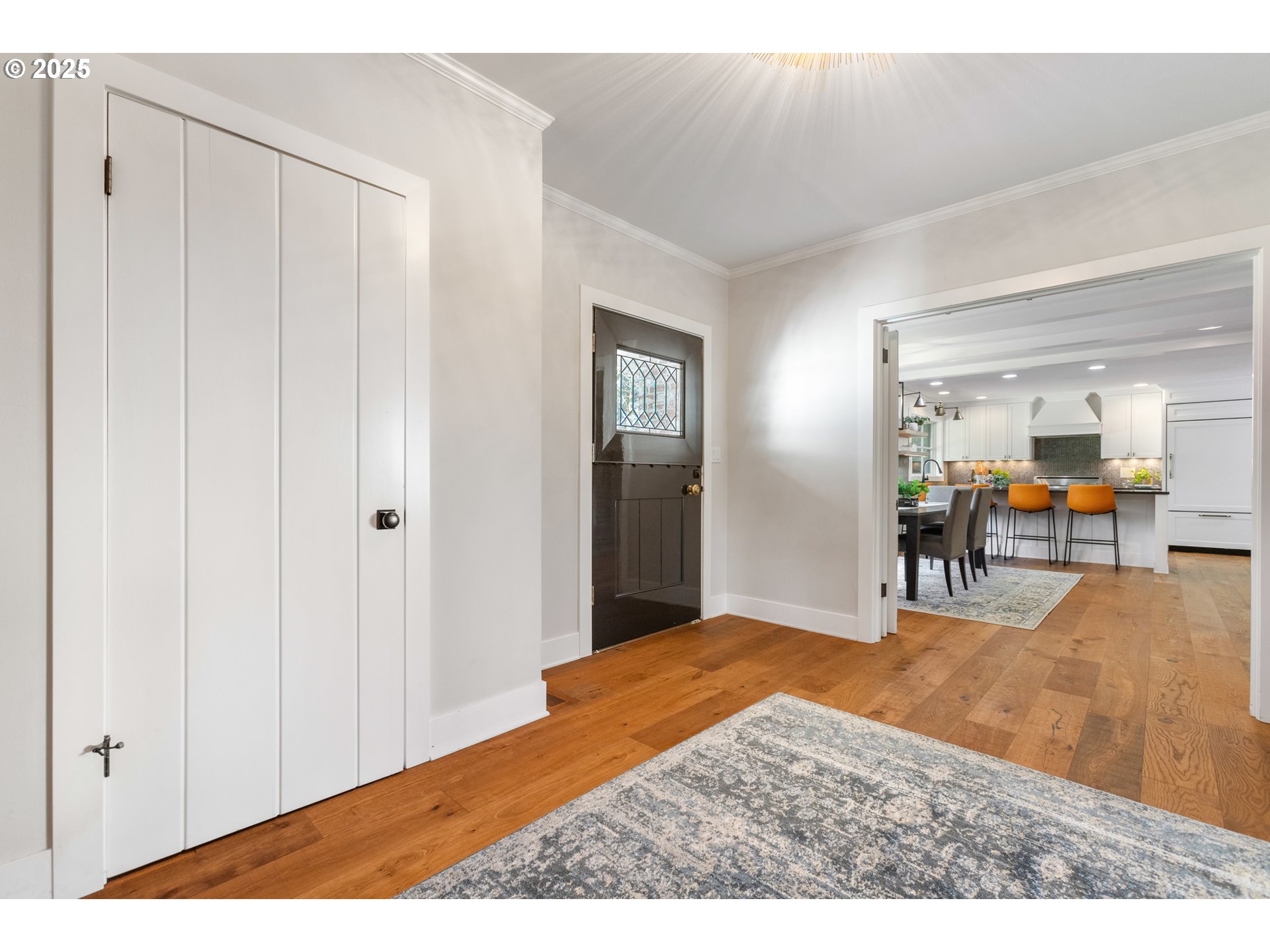 1280 South Military Road Portland, OR 97219 - Photo 5 of 47 Gallery Image 5