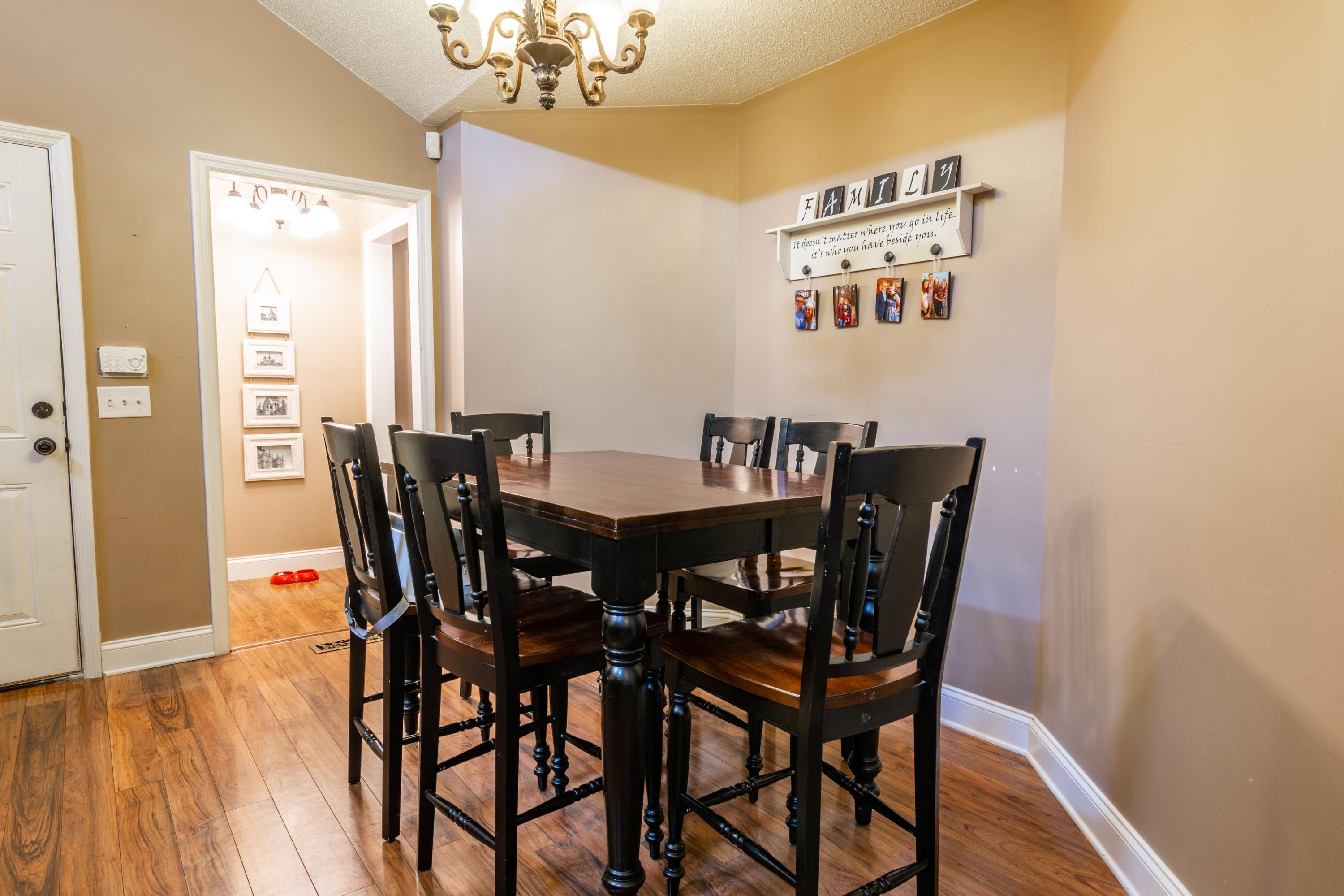 71 Dowlen Road Hixson, TN 37343 - Photo 5 of 34 Dowlen -13