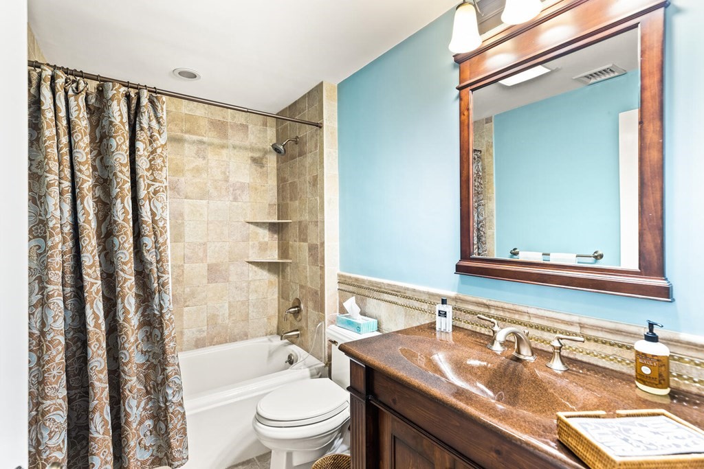 5 Candlewood Road Lynnfield, MA 01940 - Photo 26 of 39 Gallery Image 26