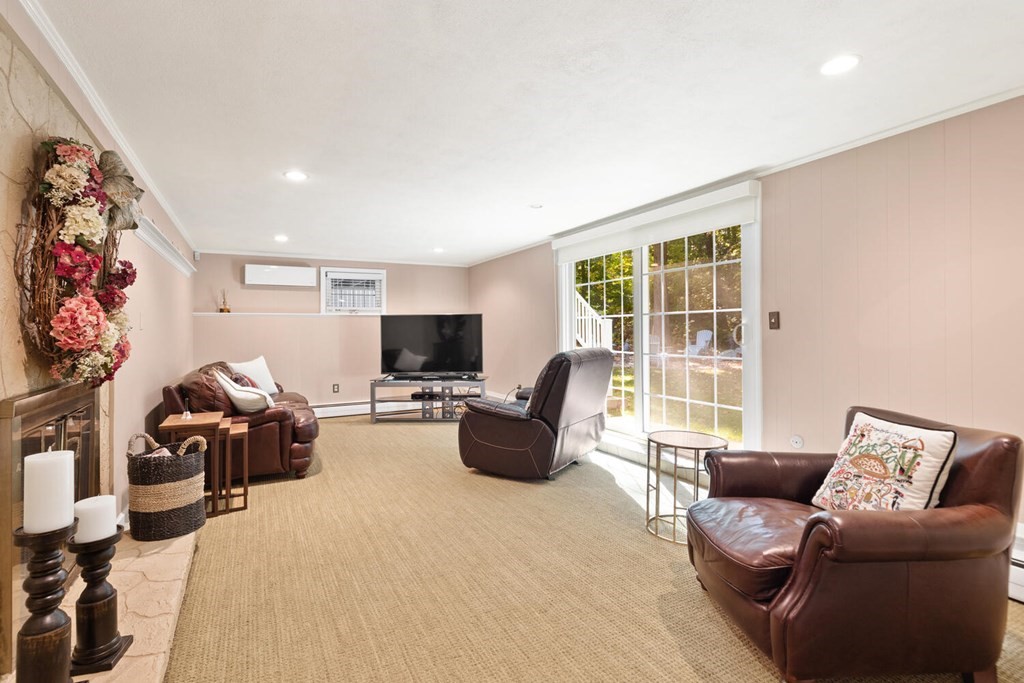 5 Candlewood Road Lynnfield, MA 01940 - Photo 30 of 39 Gallery Image 30