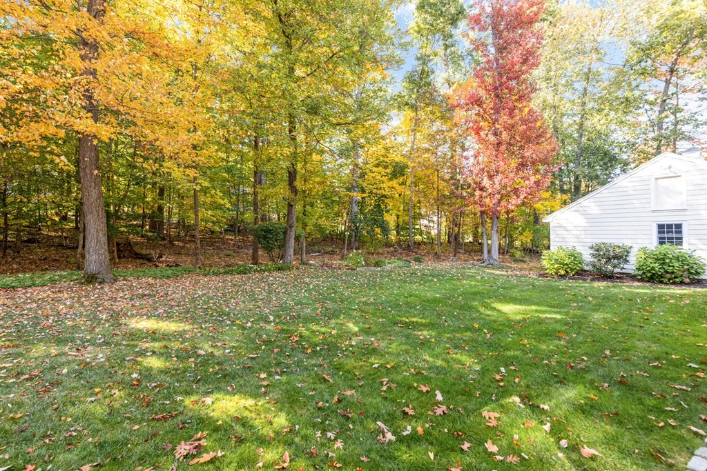 5 Candlewood Road Lynnfield, MA 01940 - Photo 34 of 39 Gallery Image 34