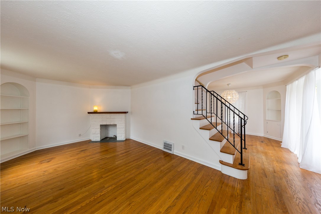 1191 Sylvania Road Cleveland Heights, OH 44121 - Photo 2 of 25