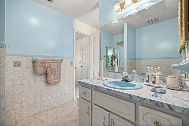 $450,000 | 230 Southeast 45th Terrace, Ocala, FL 34471