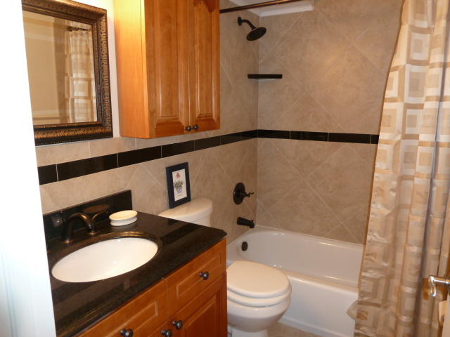 22795 Southwest 66th Avenue, Unit 104 Boca Raton, FL 33428 - Photo 11 of 18 Bathroom with Granite