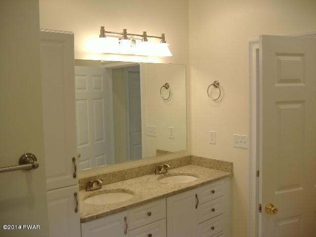 287 Rose Hill Road Lake Como, PA 18437 - Photo 8 of 18