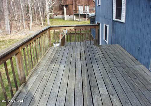 129 French Coach Road Milford, PA 18337 - Photo 8 of 10 Rear Deck