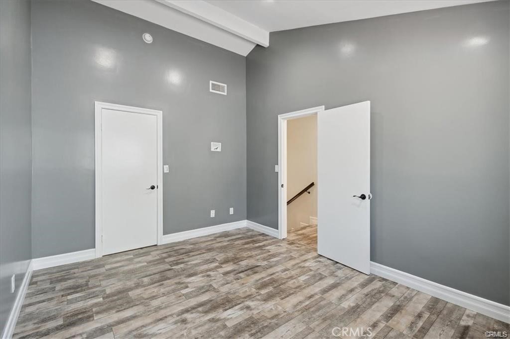 10831 Roycroft Street, Unit 72 Sun Valley, CA 91352 - Photo 26 of 33 a view of room